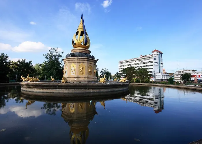 Chakungrao Riverview Hotel