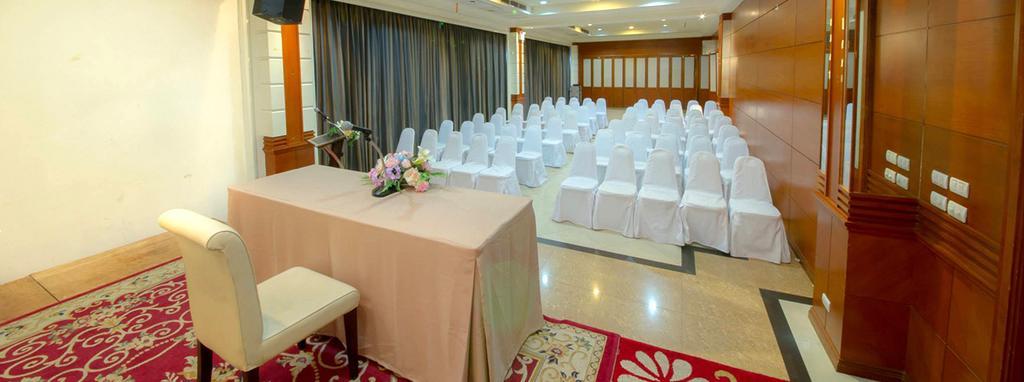 Chakungrao Riverview Hotel 3*